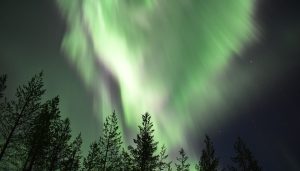 Safari de aurores polaires, à Rovaniemi en Laponie avec Christmas House Safaris